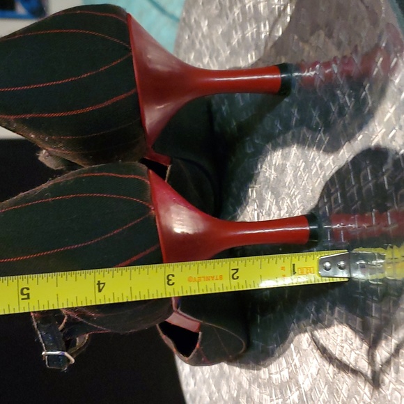 Ann Marino Ankle Strap Heel 👠 - Picture 7 of 11